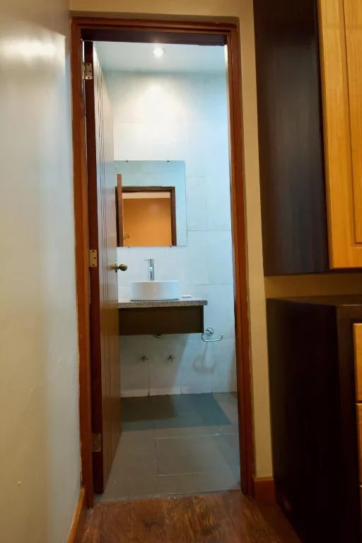 غرفة بسريرين منفصلين، Pepe's House Cuenca l Hotel & Boutique Hostel 4/4