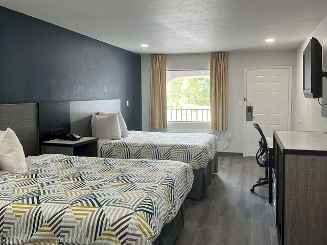 غرفة ديلوكس بسريرين مزدوجين للمدخنين، Motel6 Vicksburg, MS 2/4