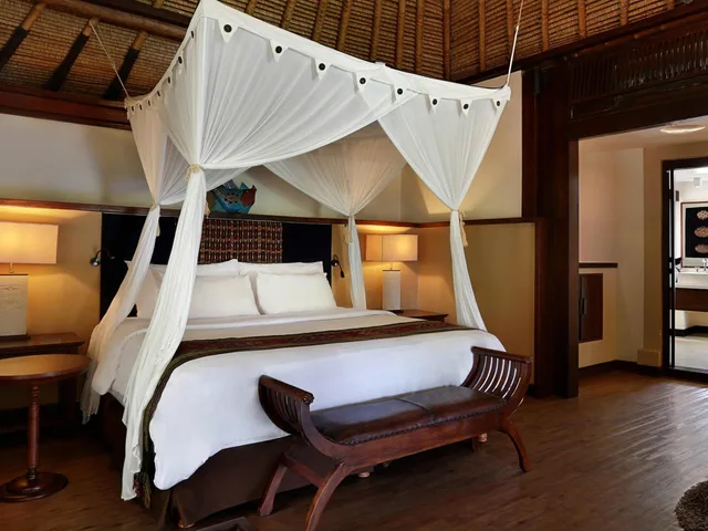 فيلا بسرير كينج بغرفة نوم واحدة مع أريكة، Novotel Lombok Resort and Villas 2/5