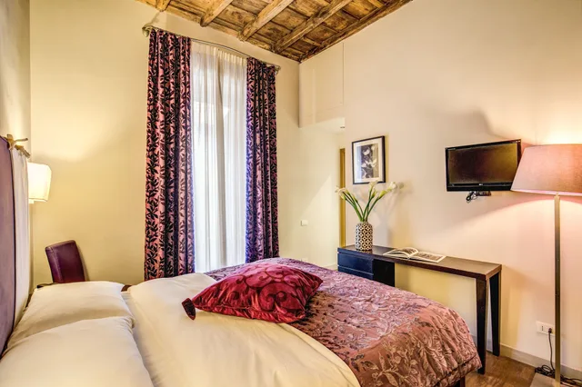 غرفة قياسية بسرير كوين، Trevi B&B Roma 3/10