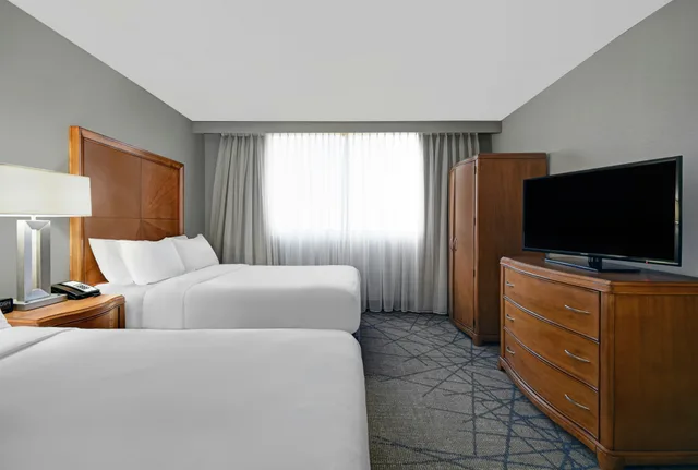 غرفة أساسية بسريرين مزدوجين، Embassy Suites By Hilton Detroit - Livonia/Novi 3/5
