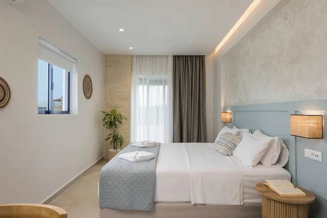استوديو سوبيريور بسرير كينج، Esplanade Apartments 1/8
