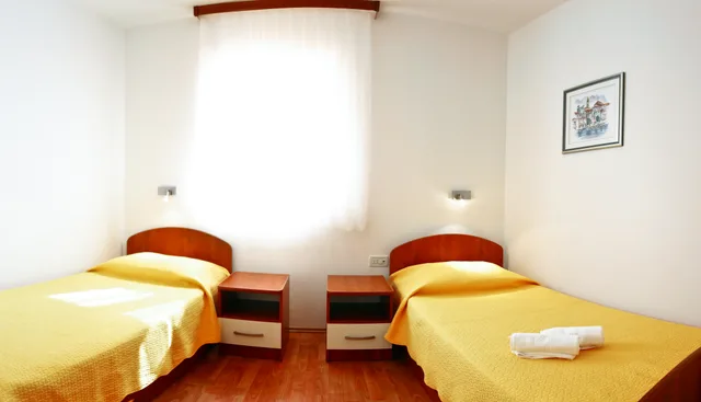 شقة، Villa Midea 4/10