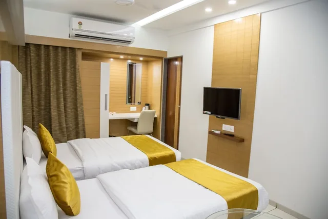 غرفة تنفيذية بسريرين منفصلين، Hotel Orange International 1/4