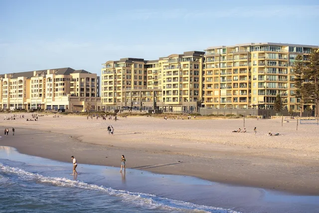 Oaks Glenelg Plaza Pier Suites، أديليد 78/82