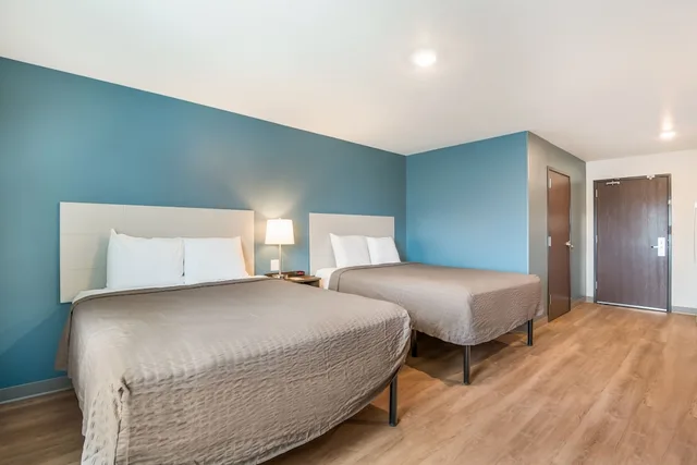 Suite, 2 Queen Beds, WoodSpring Suites Broomfield - Westminster 6/10