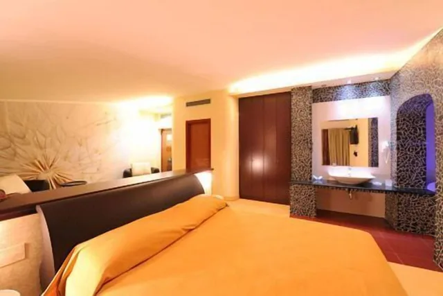 Standard, Double Bed, Grand Hotel Paradiso 3/4