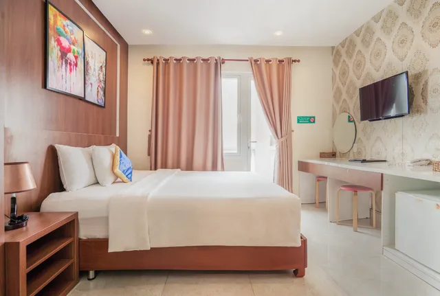 غرفة سوبيريور بسرير مزدوج بإطلالة على المدينة، C'Lavie Hotel - Saigon Airport Hotel 1/1