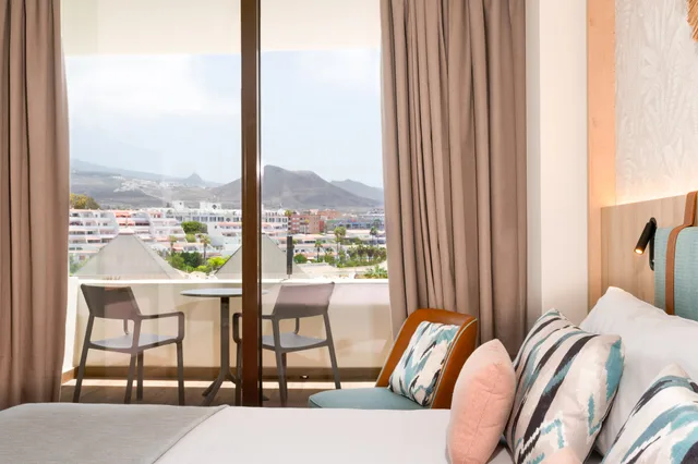 غرفة بسرير مزدوج أو سريرين منفصلين، Mediterranean Palace 4/6