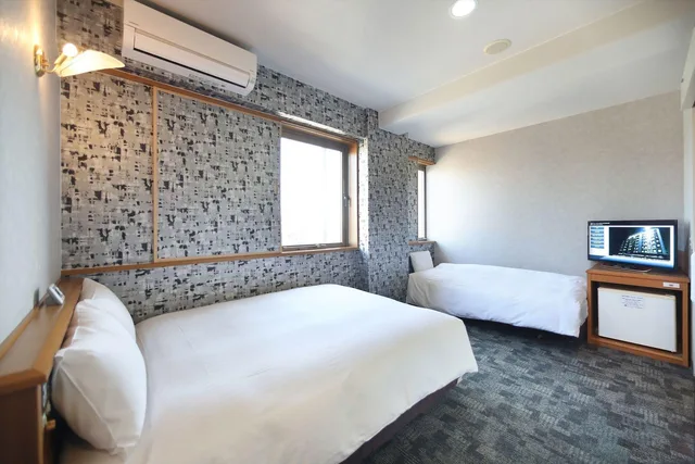غرفة بسريرين منفصلين للمدخنين لذوي الإعاقة، Green Rich Hotel Aso Kumamoto Airport 1/1