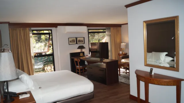 جناح جونيور بسرير كينج، Hotel Park 10 3/10