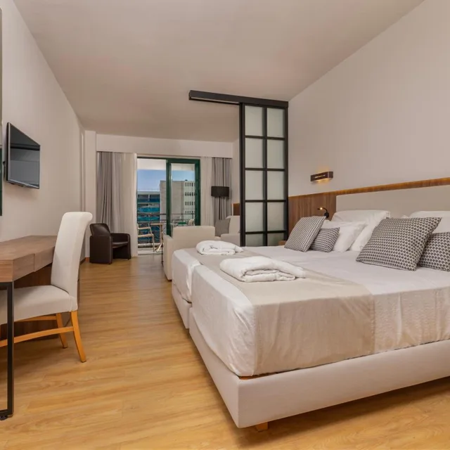Junior Suite, Balcony, CALYPSO PALACE HOTEL 1/7