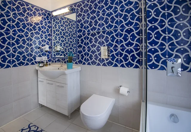 غرفة قياسية بسرير كوين بإطلالة على الحديقة، Villa Patrizi 2/2
