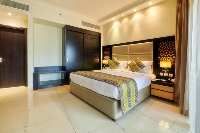 جناح تنفيذي بسرير كينج، Bahi Ajman Palace Hotel 2/9