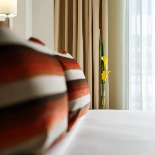 جناح ديلوكس، Sandal Suites Op. By Lemon Tree Hotels 2/5