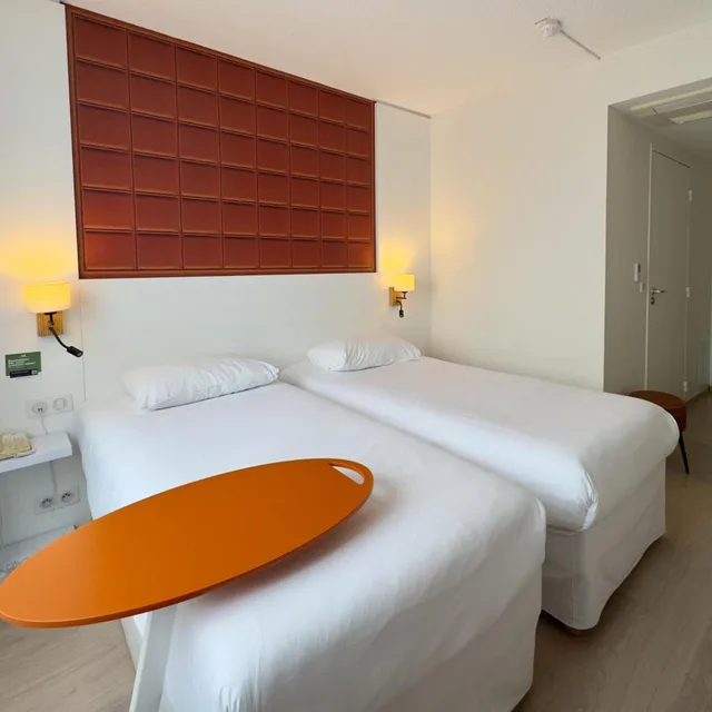 غرفة بسريرين منفصلين، Ibis Styles Bordeaux Saint Medard 1/9