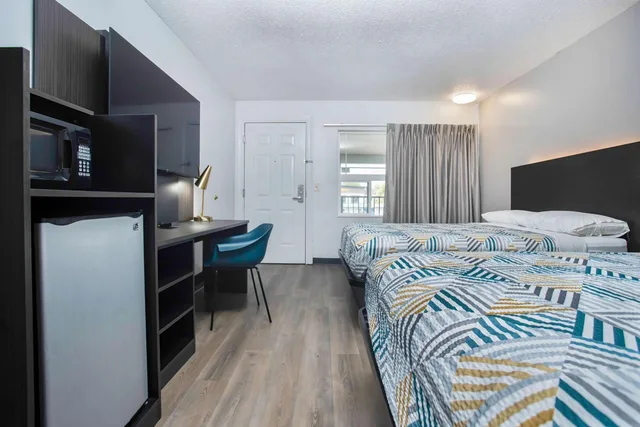 جناح ديلوكس، Motel6 Bend, OR 3/10