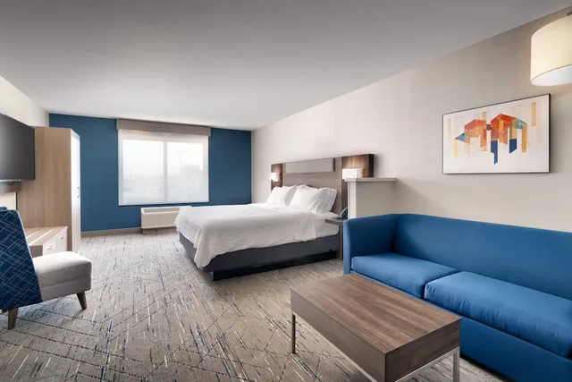 جناح بسرير كينج بحوض استحمام، Holiday Inn Express Hotel And Suites Cheyenne 2/5