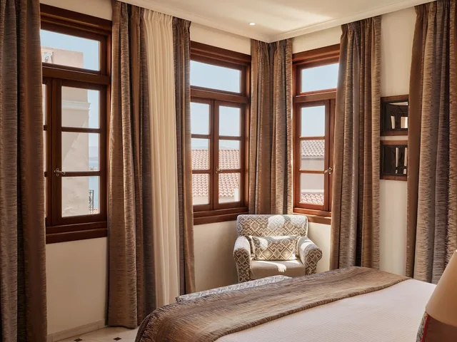 جناح بسرير كوين بغرفة نوم واحدة مع أريكة، Casa Delfino Suites 7/10