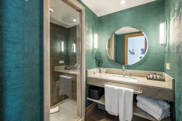 غرفة ثلاثية بسرير كينج مع أريكة، Hotel Soho Boutique Equitativa 5/5