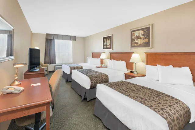 غرفة سوبيريور بسرير مزدوج، Ramada Clairmont/Grande Prairie 2/5