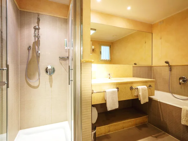 جناح، Parc Hotel Germano Suites 2/3