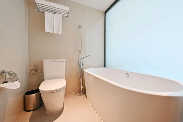 Royal, Suite, Double Bed, M Pattaya Hotel 9/10