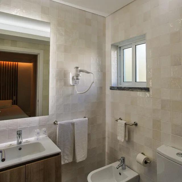غرفة ثلاثية بحمام خاص، Hotel Teresinha 4/7