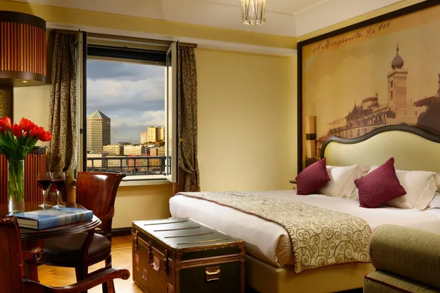 غرفة ثلاثية، Grand Hotel Savoia Genova, Curio Collection by Hilton 1/6