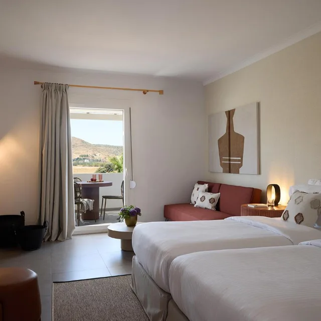 Blue, Aegean, Junior Suite, King Bed، GOLDEN MILOS BEACH 3/6