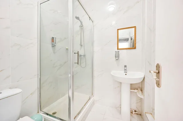 غرفة مفردة بحمام مشترك، City London Hotel 9/9