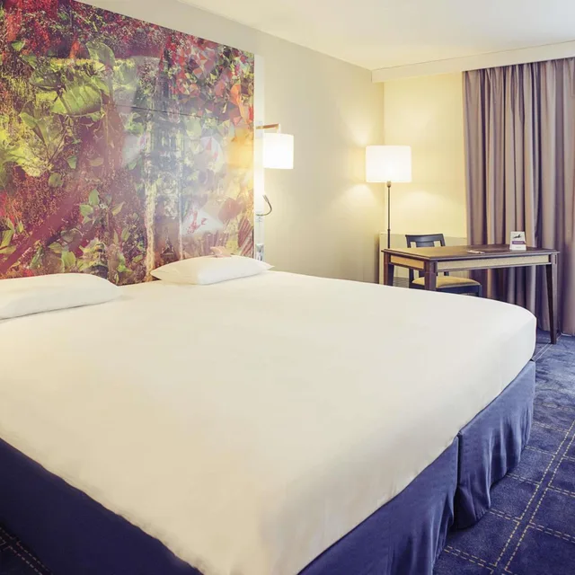غرفة قياسية بسرير مزدوج مع أريكة، Mercure Lille Metropole 3/8