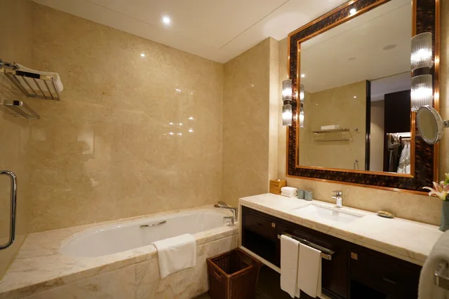 جناح تنفيذي بسرير كينج، Shangri-la Hotel, Yiwu 8/10