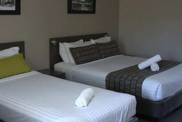 جناح عائلي، GALAXY MOTEL 1/4