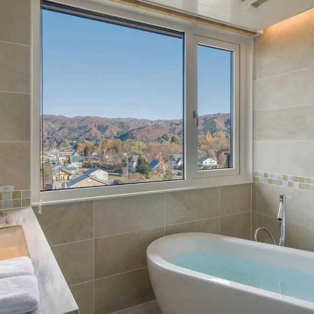 Superior, Twin Beds, HOTEL LA VIGNE HAKUBA by Onko Chishin 6/6