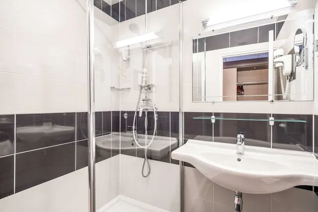 غرفة قياسية بسريرين منفصلين، Quality Hotel Bordeaux Centre 4/5