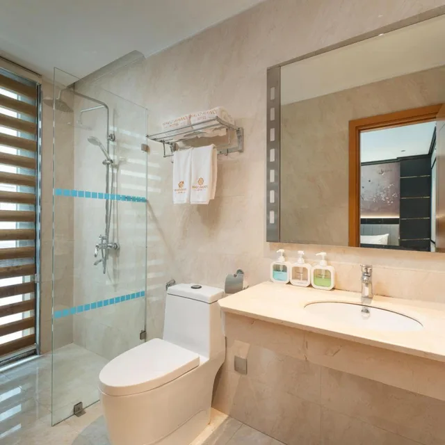 جناح، Halo Hanoi Hotel (ex Dai Duong Hotel 3) 9/10