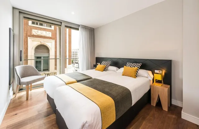 2 Bedrooms, Suite, Apartment، Gran View Apartments Madrid 3/10