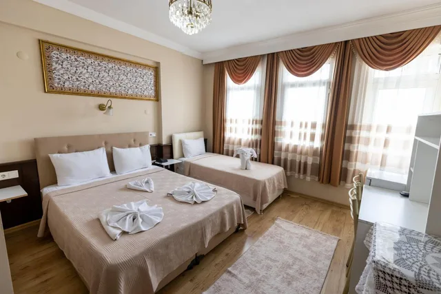 غرفة ثلاثية بشرفة، Ephesus Centrum 8/10
