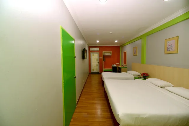 3 Rooms, Premium, Family، Classic Hotel Kuantan 7/10
