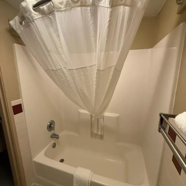 غرفة قياسية، Rodeway Inn Hesston, KS 3/3