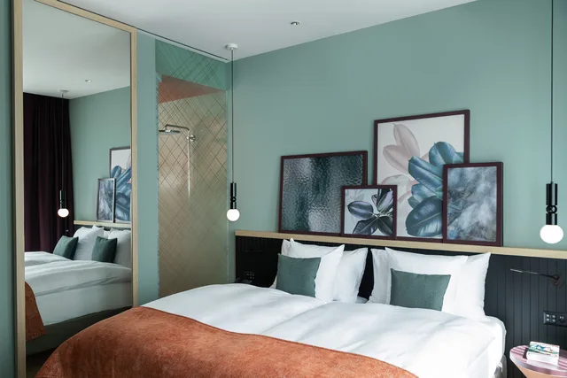 غرفة سوبيريور بسريرين منفصلين وسرير كينج، Sorell Hotel St. Peter 1/1