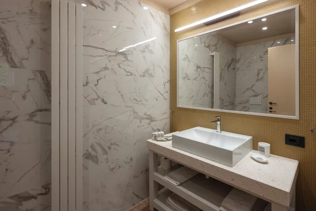 Wellness, Panoramic, Suite, King Bed, Sofa, Annex، Altarocca Wine Resort 6/10