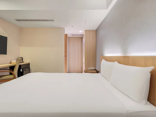 Standard, Double Bed, No Window، Guide Hotel Taipei Fuxing N. 5/10
