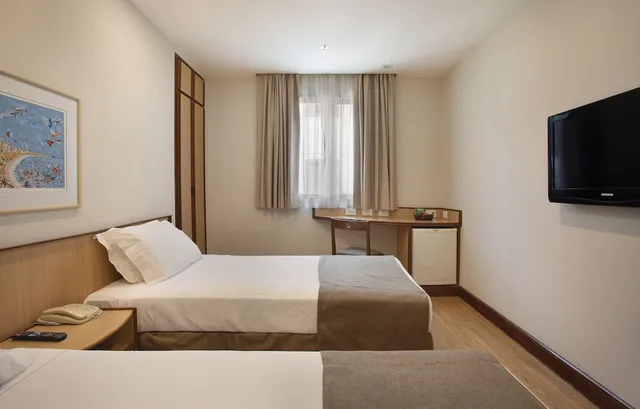 غرفة قياسية بسريرين منفصلين، Windsor Plaza Copacabana 5/7