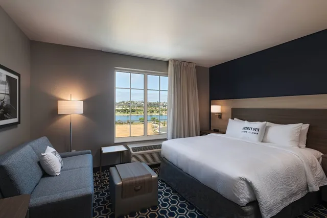 استوديو بسرير كينج لذوي الإعاقة، TownePlace Suites by Marriott San Diego Airport/Liberty Station 1/3