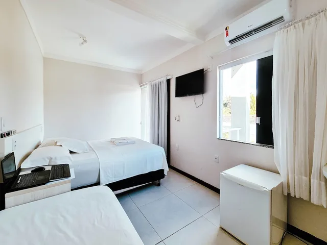 جناح أساسي بسرير مزدوج وسرير فردي، Pousada Praia Do Flamengo Salvador Bahia 3/5