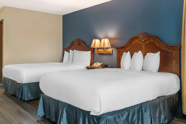 غرفة قياسية بسريرين كوين بإطلالة على النهر بشرفة، Best Western River Terrace 2/8