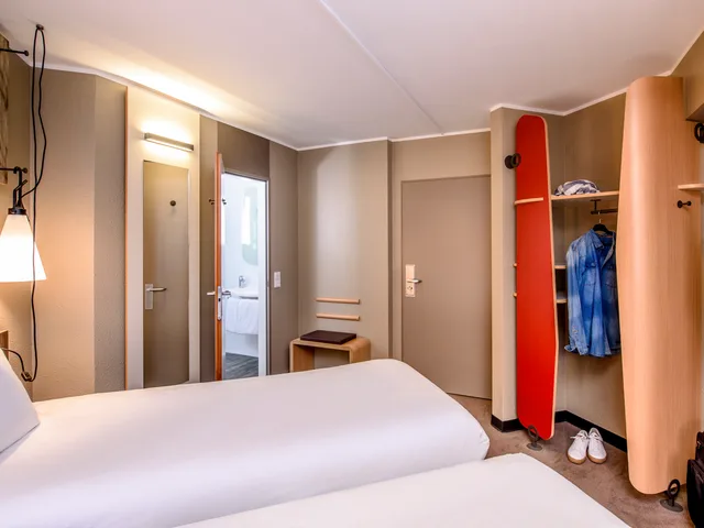 غرفة قياسية بسريرين، Ibis Frankfurt Centrum 3/5