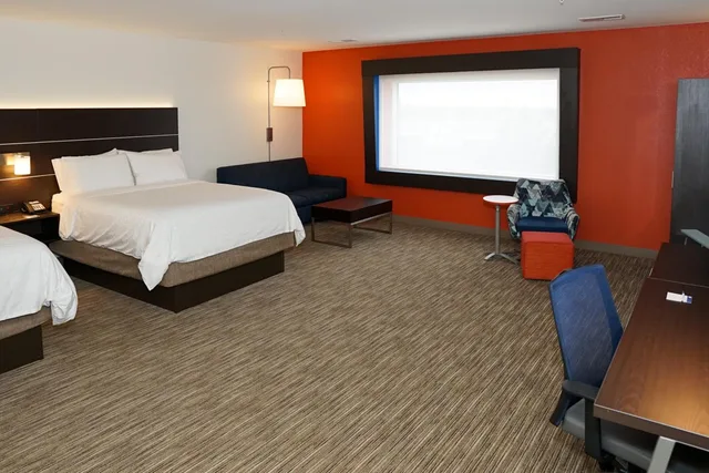 جناح بسريرين، Holiday Inn Express Suites Denver Aurora Medical Campus 2/6